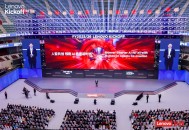 联想刘军：升级“日出东方”战略，加速AI战略普惠