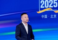 新华网发布数字经济人工智能产业创新赋能底座 聚合千行百业共筑AI新生态
